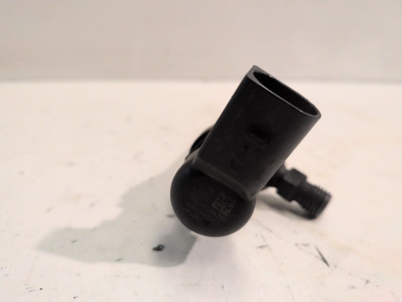 Recambio de inyector para renault megane ii grandtour k9k732 referencia OEM IAM H8200294788  