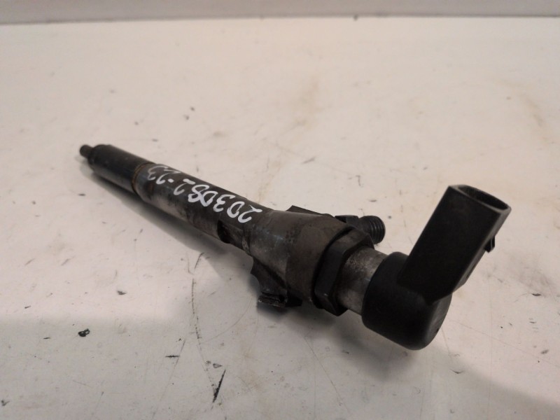 Recambio de inyector para renault megane ii grandtour k9k732 referencia OEM IAM H8200294788  