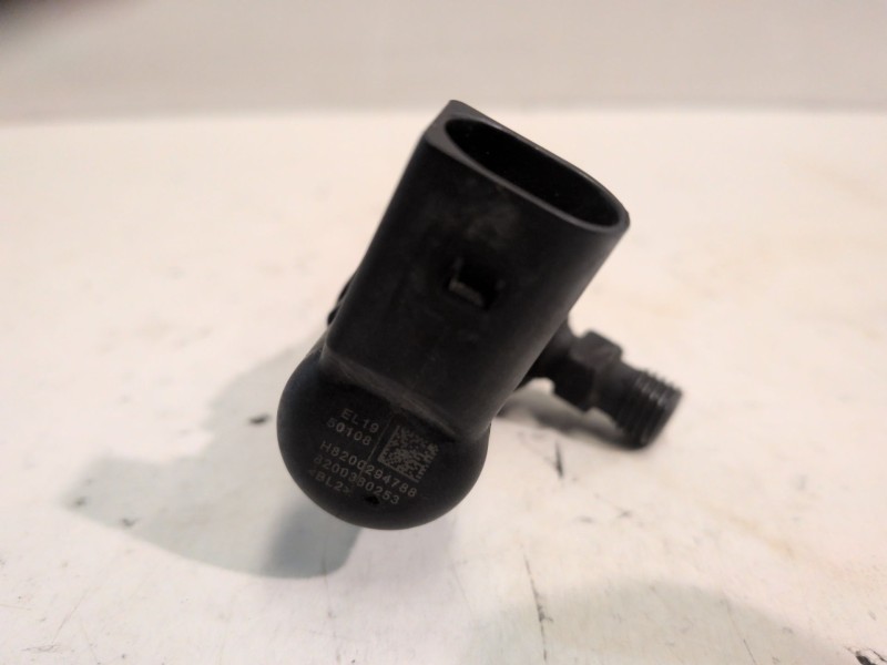 Recambio de inyector para renault megane ii grandtour k9k732 referencia OEM IAM H8200294788  