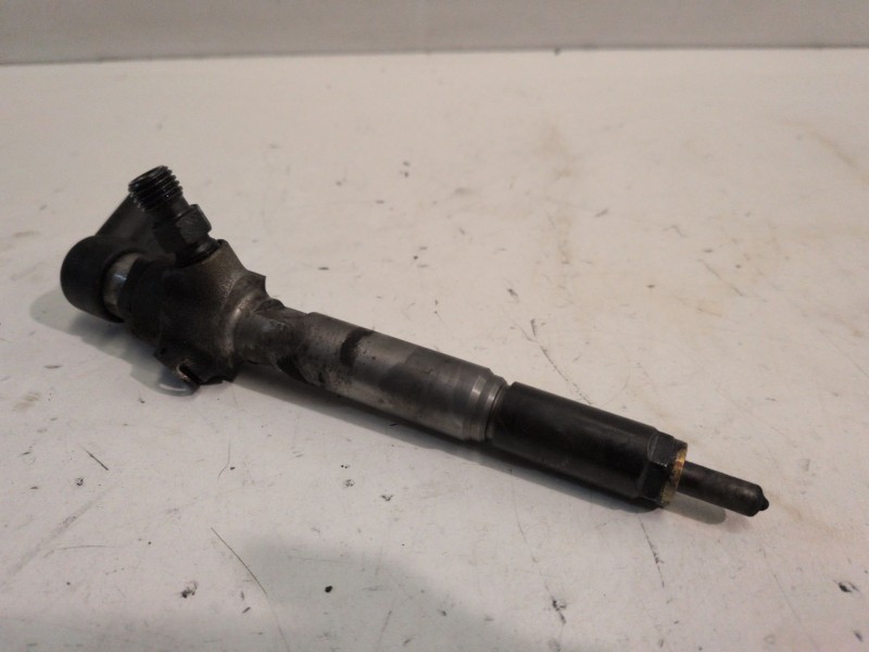 Recambio de inyector para renault megane ii grandtour k9k732 referencia OEM IAM H8200294788  