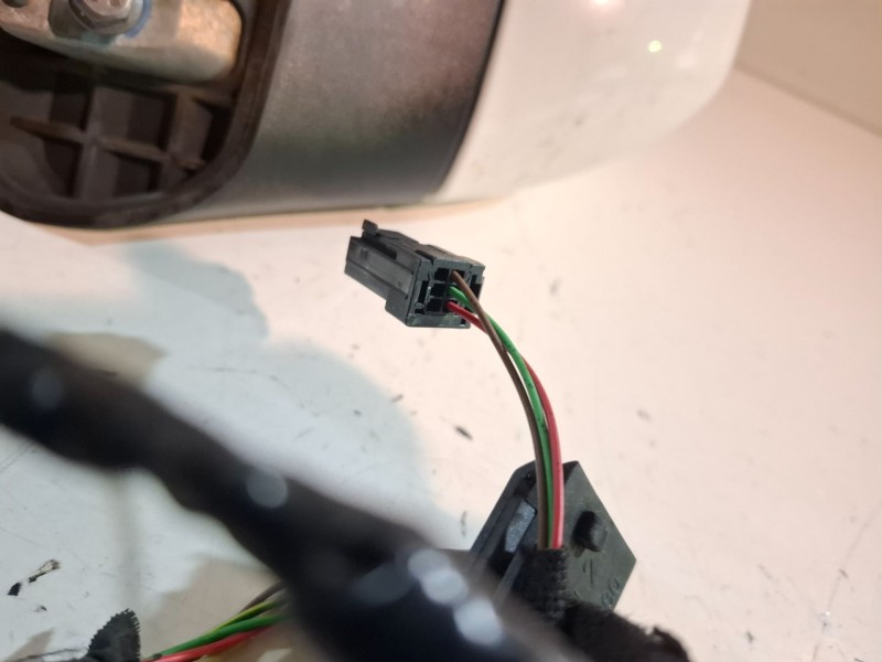 Recambio de retrovisor izquierdo para citroen c4 berlina 5fw referencia OEM IAM   