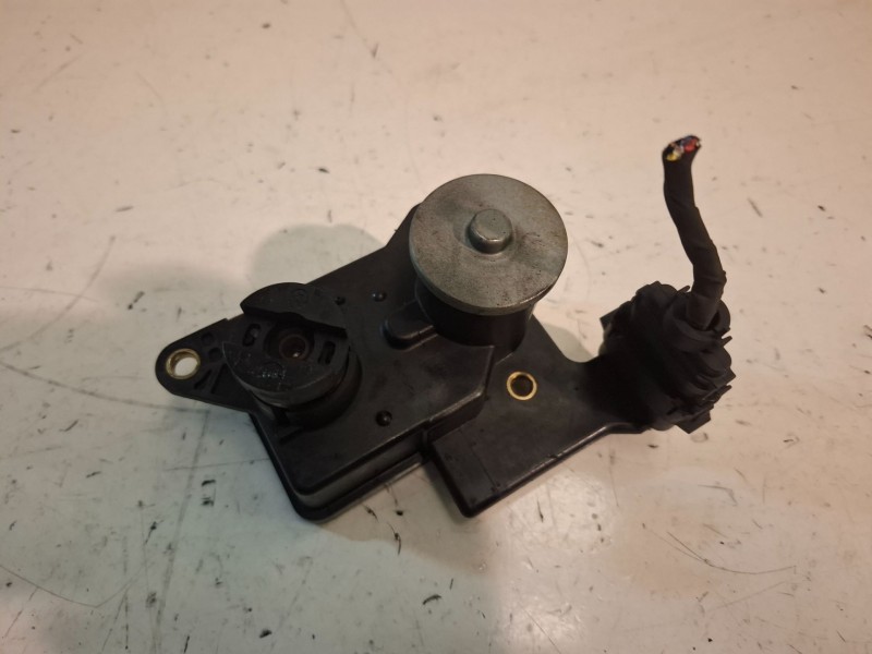 Recambio de caja mariposa para hyundai sonata (nf) d4ea referencia OEM IAM 2838127450  