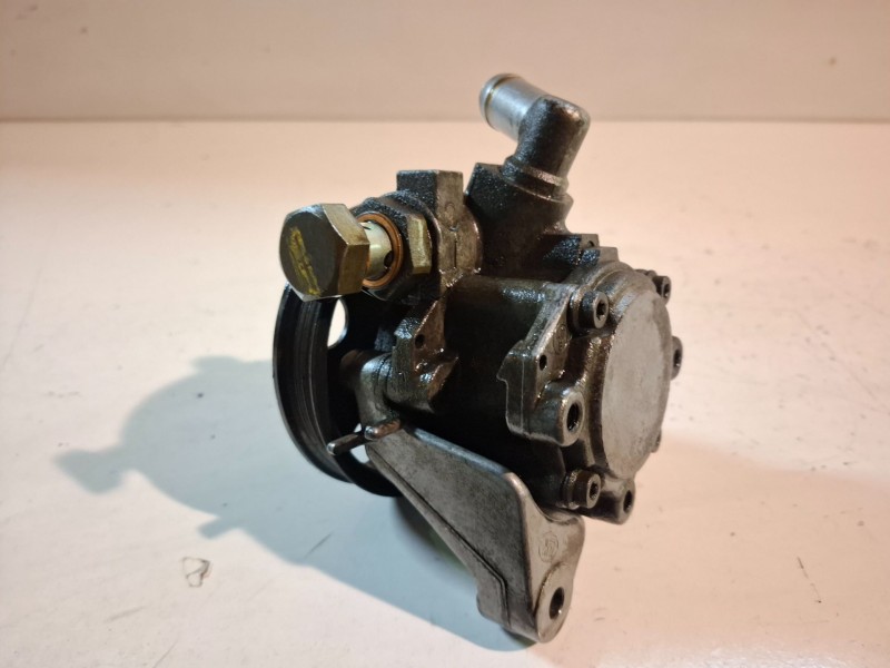 Recambio de bomba direccion para honda accord berlina (cc/ce) f20z1 referencia OEM IAM   