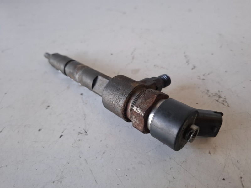 Recambio de inyector para fiat nuevo multipla (186) 186a8000 referencia OEM IAM 0445110119  