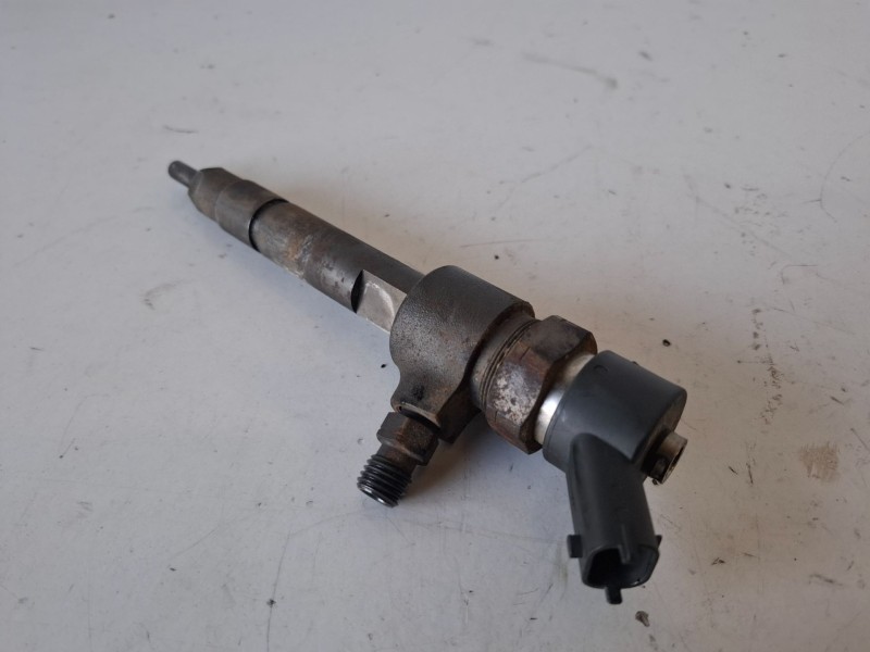 Recambio de inyector para fiat nuevo multipla (186) 186a8000 referencia OEM IAM 0445110119  