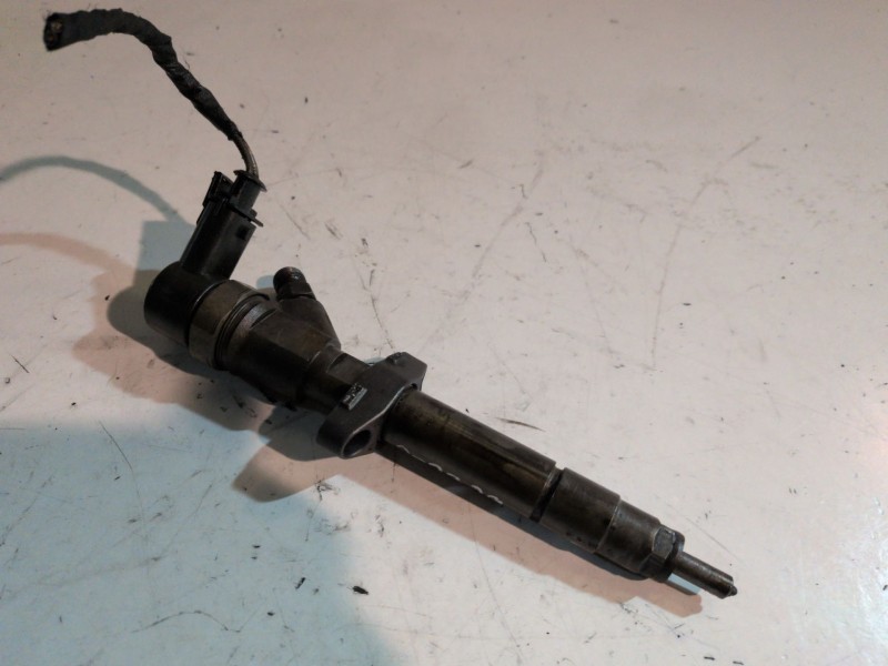 Recambio de inyector para renault espace iv (jk0) g9t742 referencia OEM IAM 0445110084  