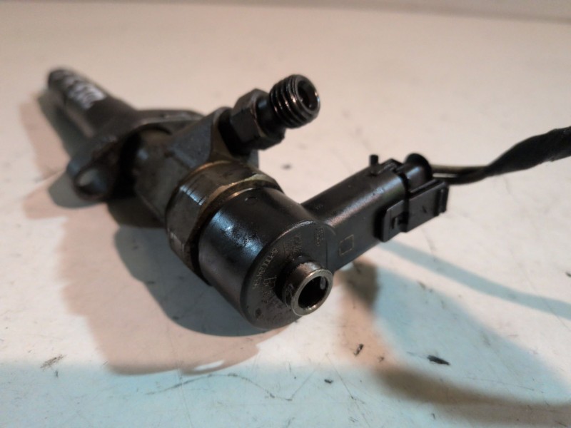 Recambio de inyector para renault espace iv (jk0) g9t742 referencia OEM IAM 0445110084  