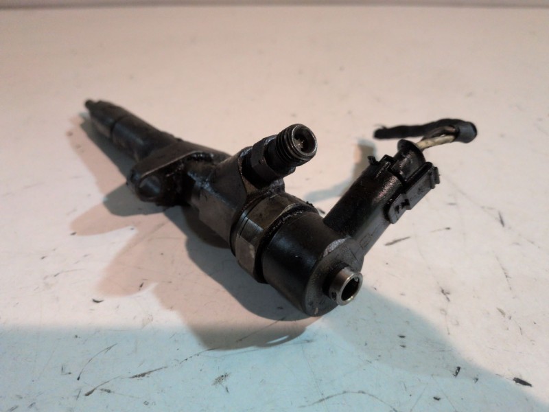 Recambio de inyector para renault espace iv (jk0) g9t742 referencia OEM IAM 0445110084  