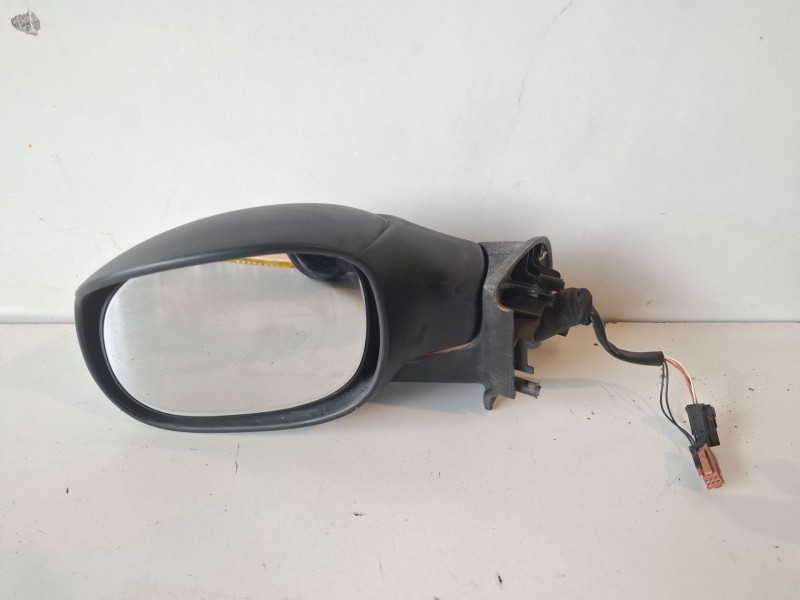 Recambio de retrovisor izquierdo para citroen c3 8hz referencia OEM IAM   