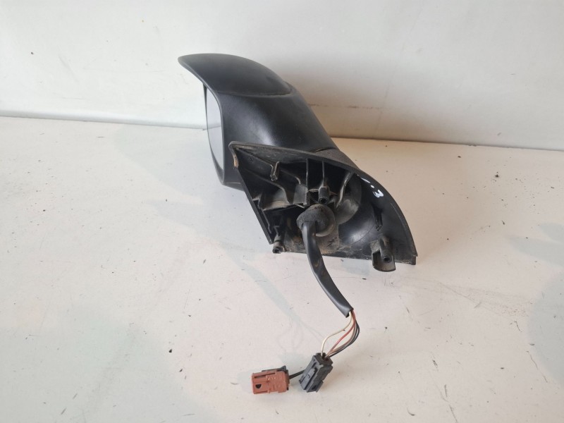 Recambio de retrovisor izquierdo para citroen c3 8hz referencia OEM IAM   