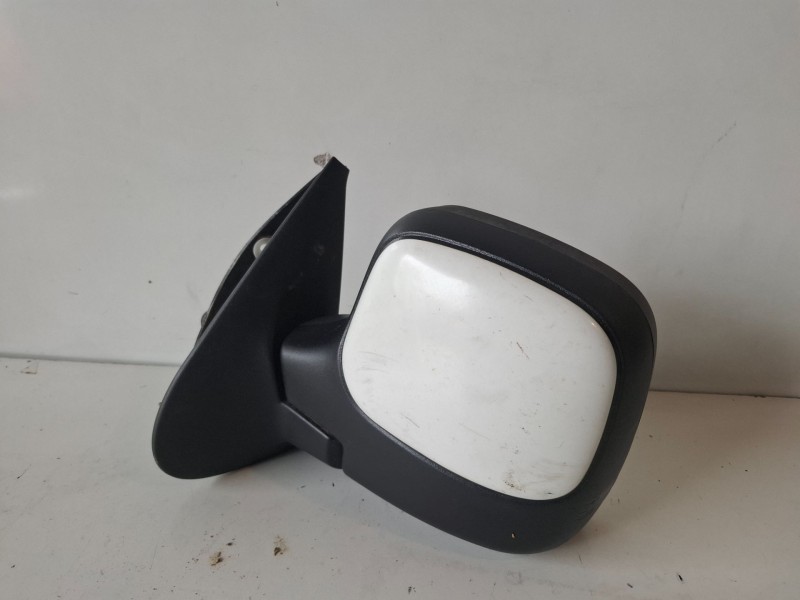 Recambio de retrovisor izquierdo para peugeot partner tepee 9hw referencia OEM IAM   
