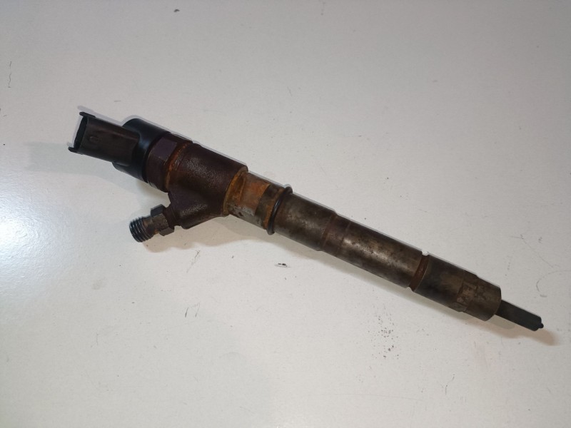 Recambio de inyector para peugeot boxer (333/335) furgón techo elevado bat.3450mm f1ce0481d referencia OEM IAM 0445110248  