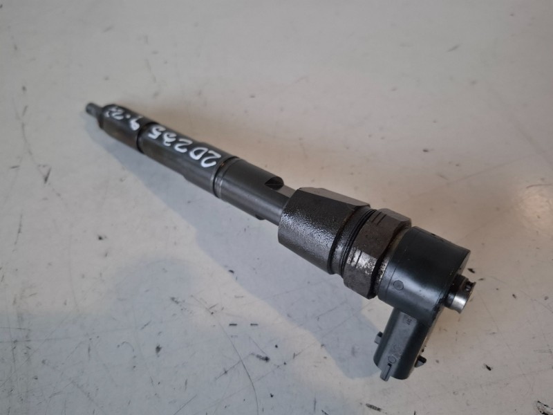 Recambio de inyector para fiat ii doblò (152) 198a3000 referencia OEM IAM 0445110300  