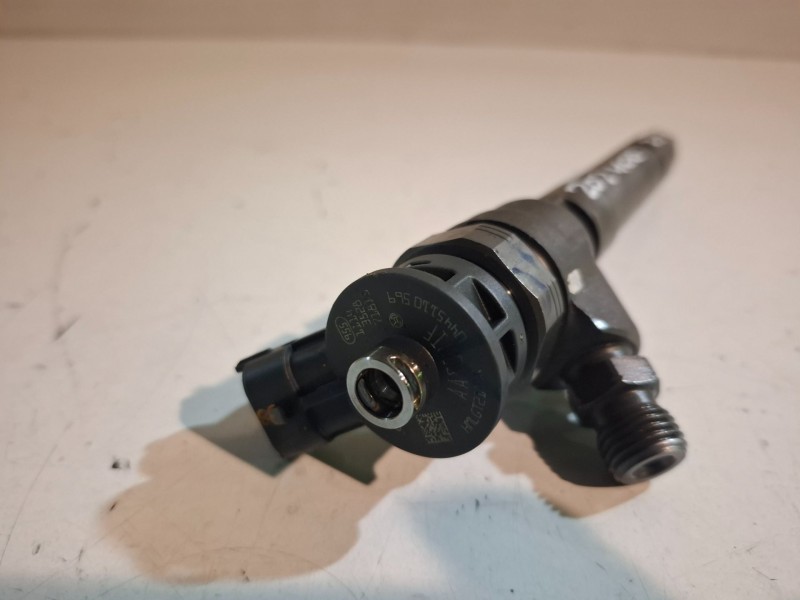 Recambio de inyector para fiat talento furgón (296) r9m452 referencia OEM IAM 0445110569  