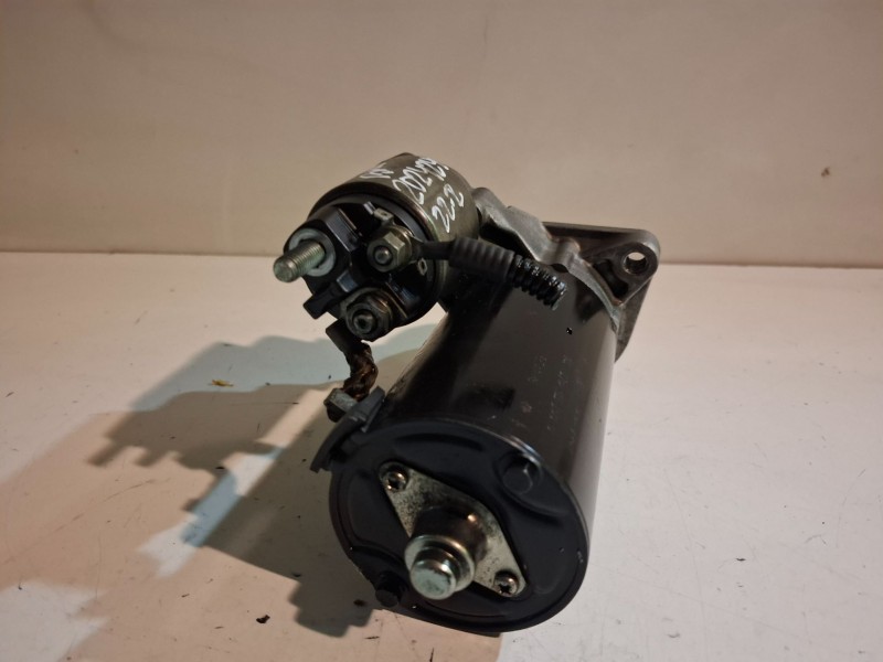 Recambio de motor arranque para bmw serie 7 (e65/e66) 306d3 referencia OEM IAM 0001115041  