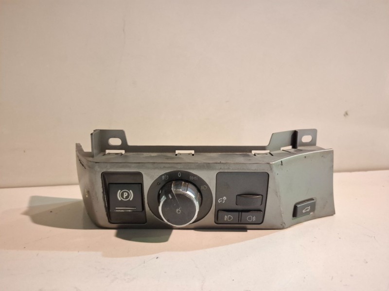 Recambio de mando luces para bmw serie 7 (e65/e66) 306d3 referencia OEM IAM 6131694199302  