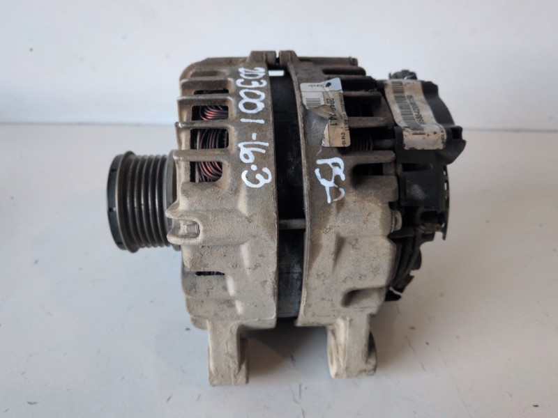 Recambio de alternador para peugeot partner furgón 9h06 referencia OEM IAM A621087A  