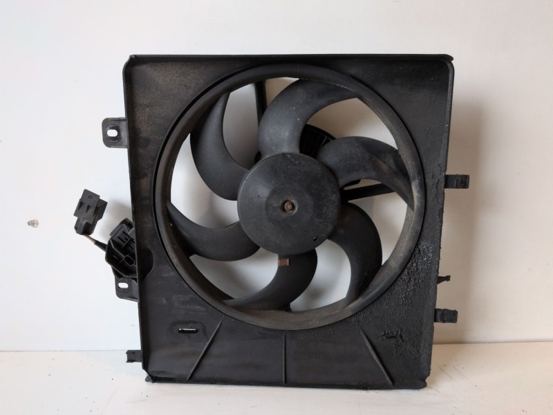 Recambio de electroventilador para citroen c2 8hz referencia OEM IAM   