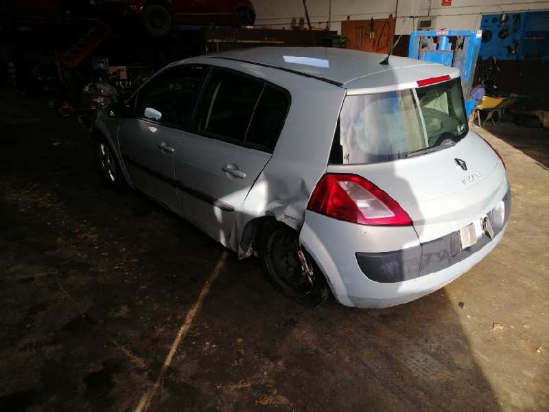 renault megane ii berlina 5p del año 2004