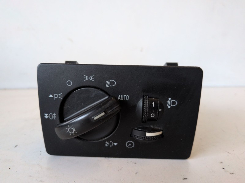 Recambio de mando luces para ford c-max (cb3)(2007) q7da referencia OEM IAM 7M5T13A024CA  