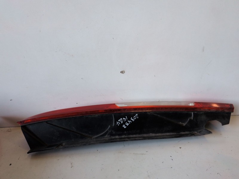 Recambio de piloto trasero izquierdo para ford focus berlina (cap) hwda referencia OEM IAM   