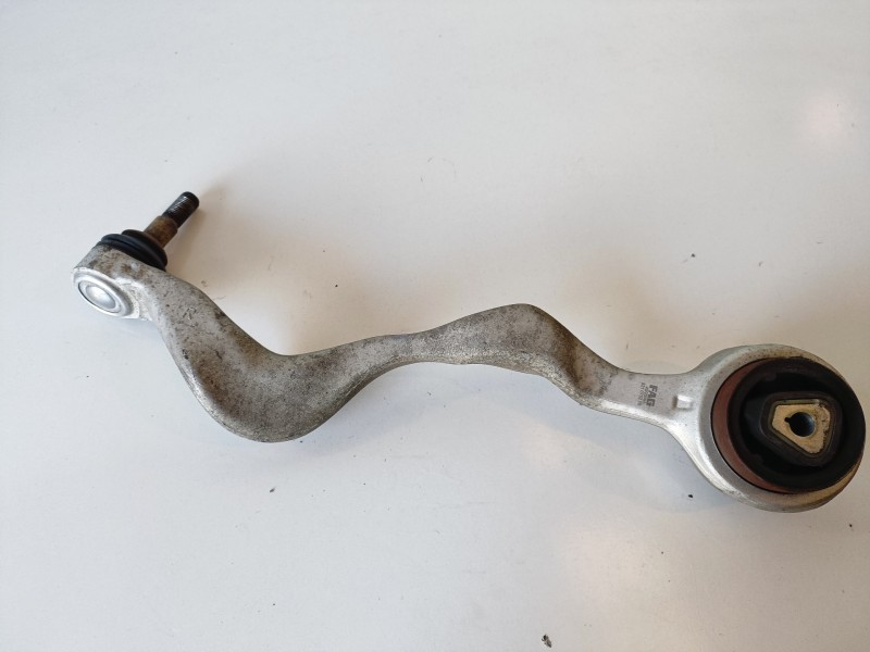 Recambio de brazo suspension inferior delantero derecho para bmw serie 1 coupe (e82) n51b30a referencia OEM IAM 821075210  