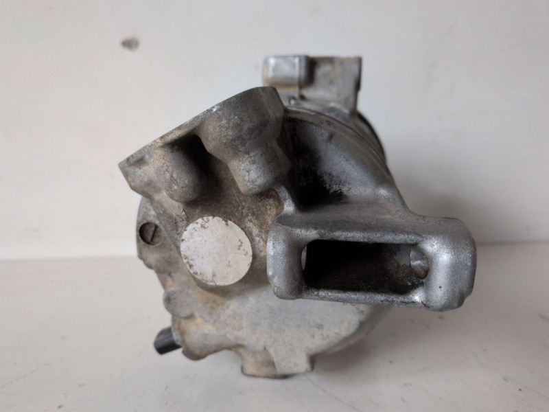 Recambio de compresor aire acondicionado para suzuki sx4 s-cross (akk/jy) d16aa referencia OEM IAM 4472807760  