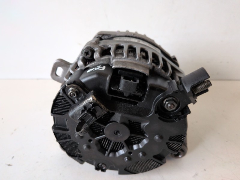 Recambio de alternador para peugeot expert furgón ahk referencia OEM IAM 4011191036  