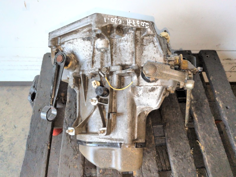 Recambio de caja cambios para citroen saxo vjz referencia OEM IAM 20CE28  