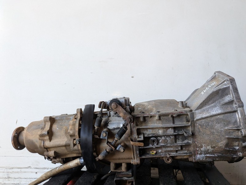 Recambio de caja cambios para ssangyong korando om661 referencia OEM IAM   