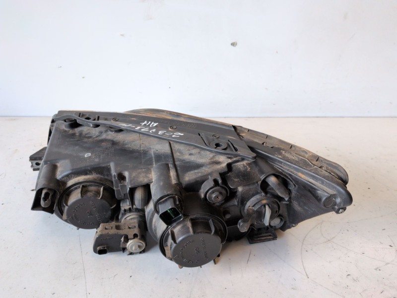 Recambio de faro derecho para hyundai sonata (nf) d4ea referencia OEM IAM   