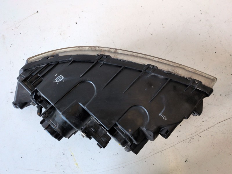 Recambio de faro derecho para hyundai sonata (nf) d4ea referencia OEM IAM   