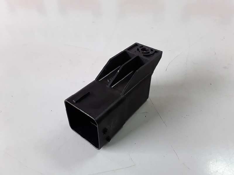 Recambio de caja precalentamiento para citroen ds4 9hr referencia OEM IAM 9802424080/51299065  