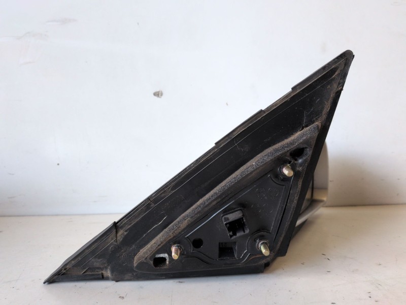 Recambio de retrovisor derecho para hyundai sonata (nf) d4ea referencia OEM IAM   