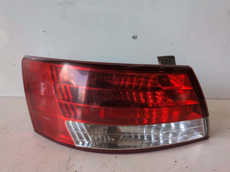 Recambio de piloto trasero izquierdo para hyundai sonata (nf) d4ea referencia OEM IAM   