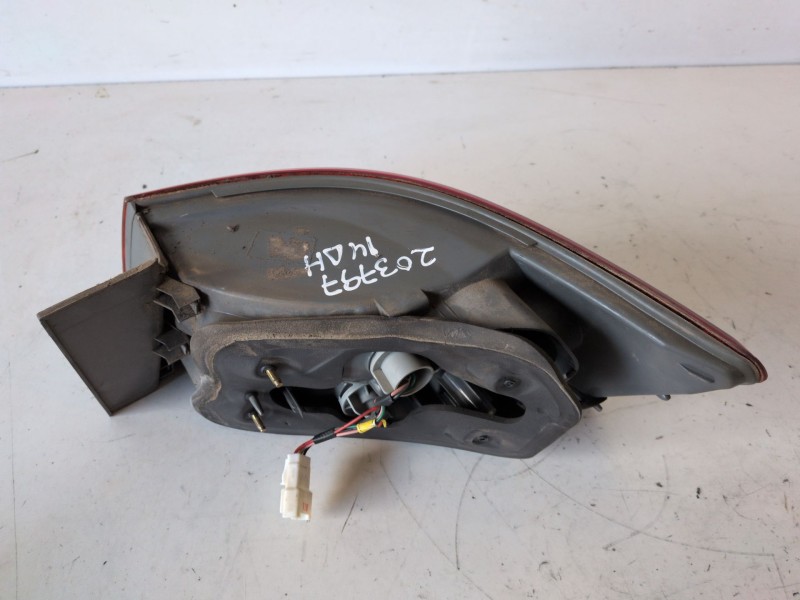 Recambio de piloto trasero izquierdo para hyundai sonata (nf) d4ea referencia OEM IAM   