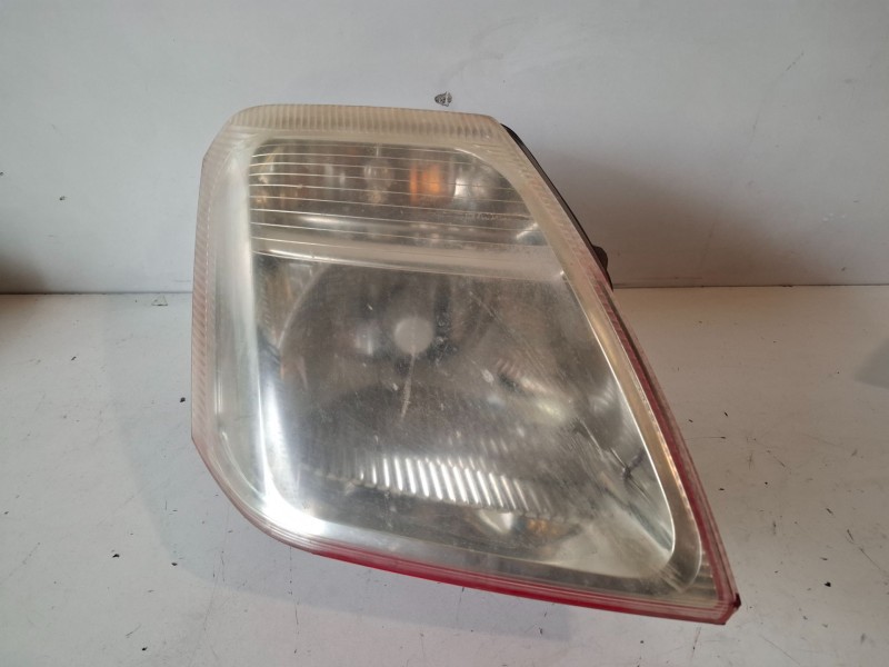 Recambio de faro derecho para citroen c2 8hz referencia OEM IAM   