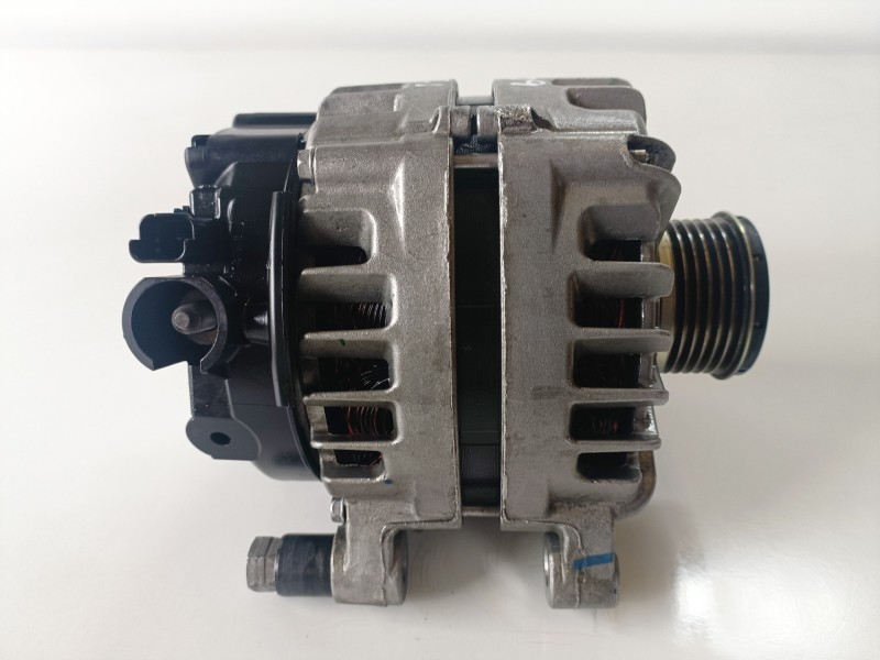 Recambio de alternador para fiat ii scudo (272) combi rh02 referencia OEM IAM 9678048880  