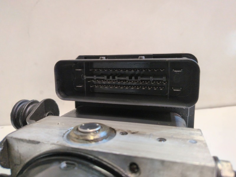 Recambio de abs para audi a3 (8p1) bkd referencia OEM IAM 1K0614517B  