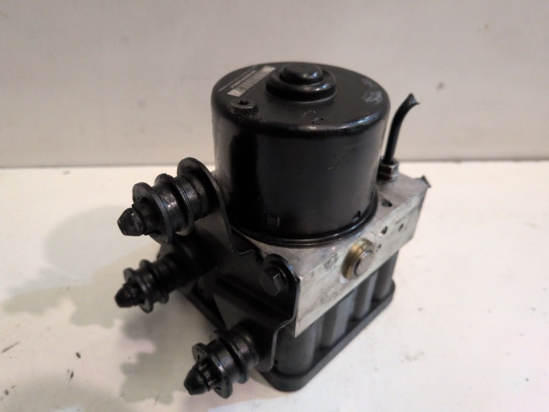 Recambio de abs para audi a3 (8p1) bkd referencia OEM IAM 1K0614517B  
