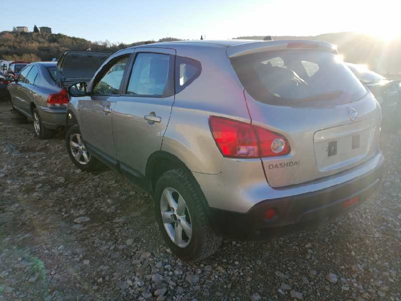 nissan qashqai (j10) del año 2008