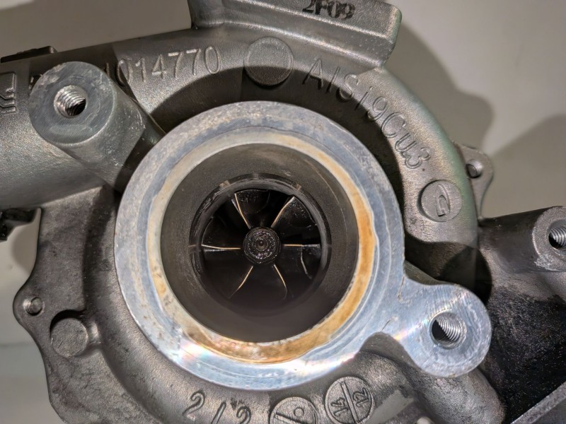 Recambio de turbocompresor para renault kangoo ii (f/kw0) k9k636 referencia OEM IAM 54389700006  