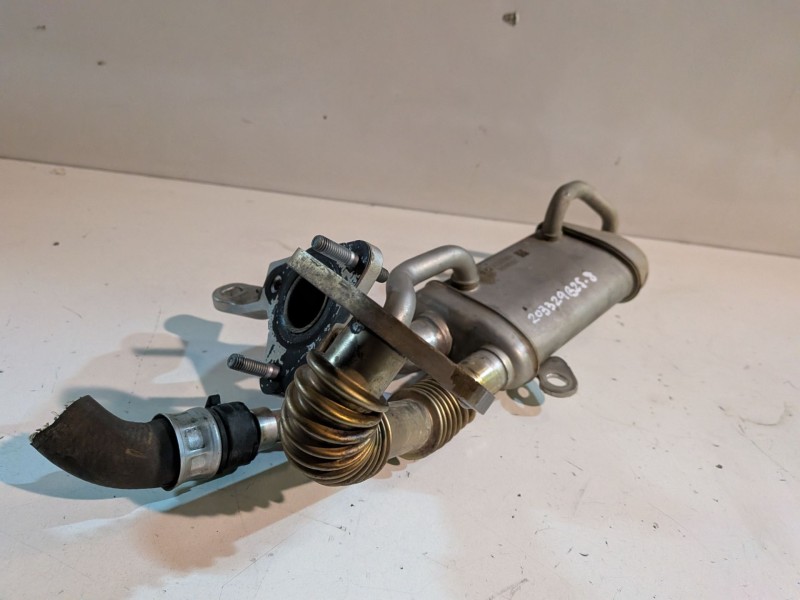 Recambio de enfriador egr para renault kangoo ii (f/kw0) k9k636 referencia OEM IAM 147350364R  
