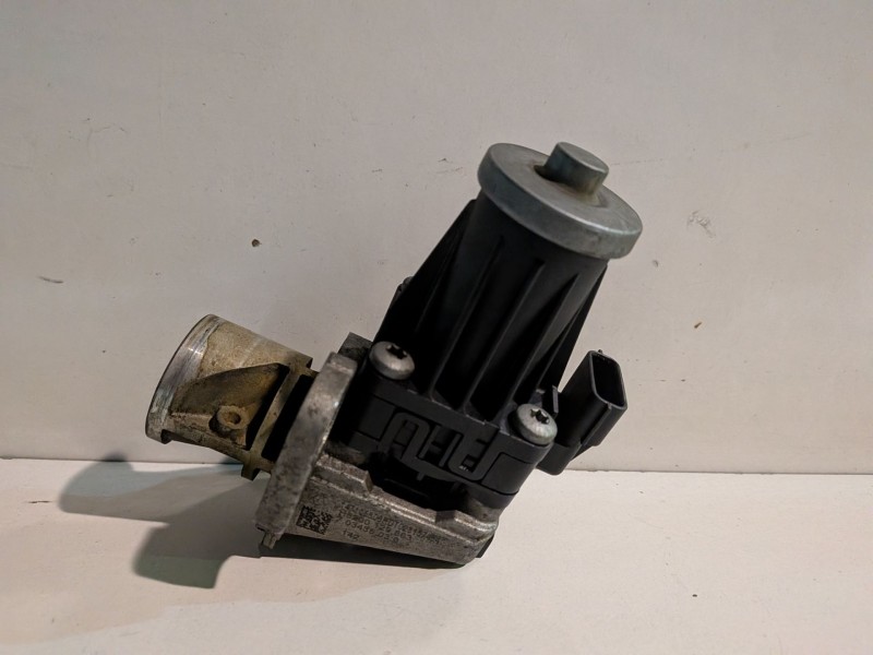 Recambio de valvula egr para renault kangoo ii (f/kw0) k9k636 referencia OEM IAM H8200129863  