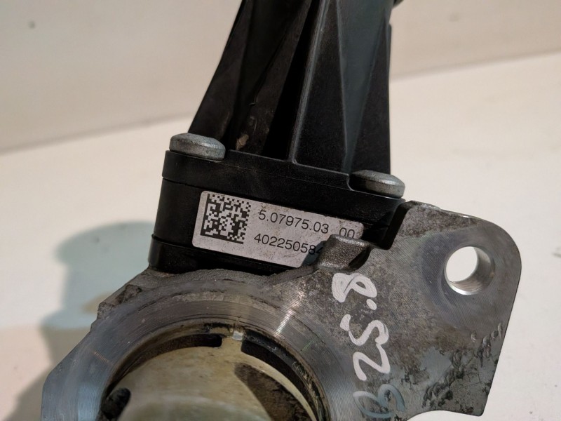 Recambio de valvula egr para renault kangoo ii (f/kw0) k9k636 referencia OEM IAM H8200129863  