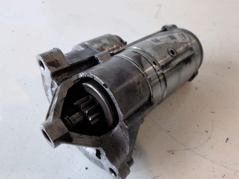 Recambio de motor arranque para citroen c5 break rhr referencia OEM IAM D8R27  