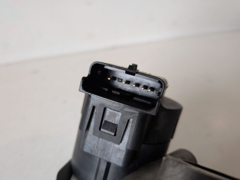 Recambio de valvula egr para citroen c5 break rhr referencia OEM IAM 9681825280  