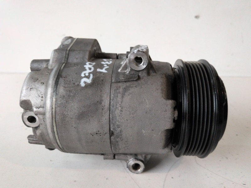 Recambio de compresor aire acondicionado para opel astra j berlina 5p a17dts referencia OEM IAM 13335251  