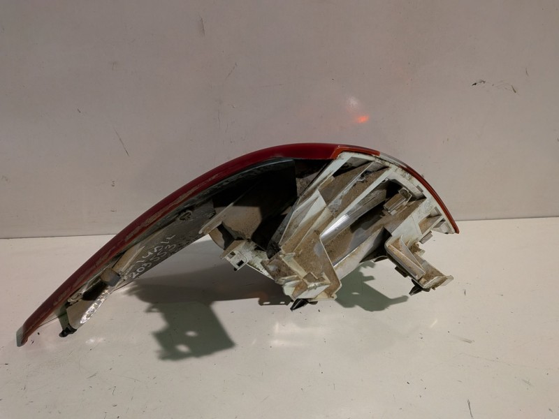 Recambio de piloto trasero derecho para citroen c4 picasso 9hz referencia OEM IAM 96535474870  