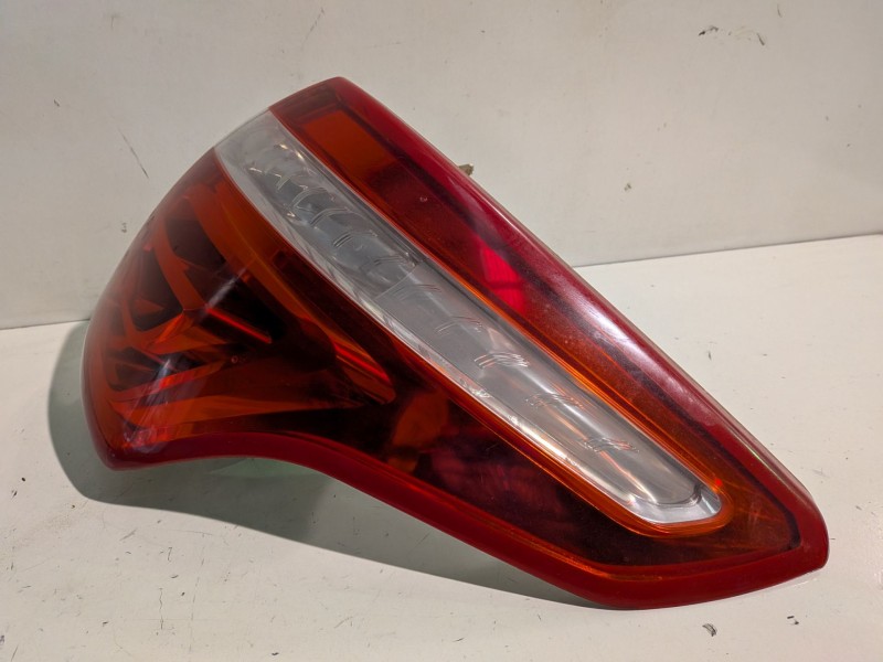 Recambio de piloto trasero derecho para citroen c4 picasso 9hz referencia OEM IAM 96535474870  